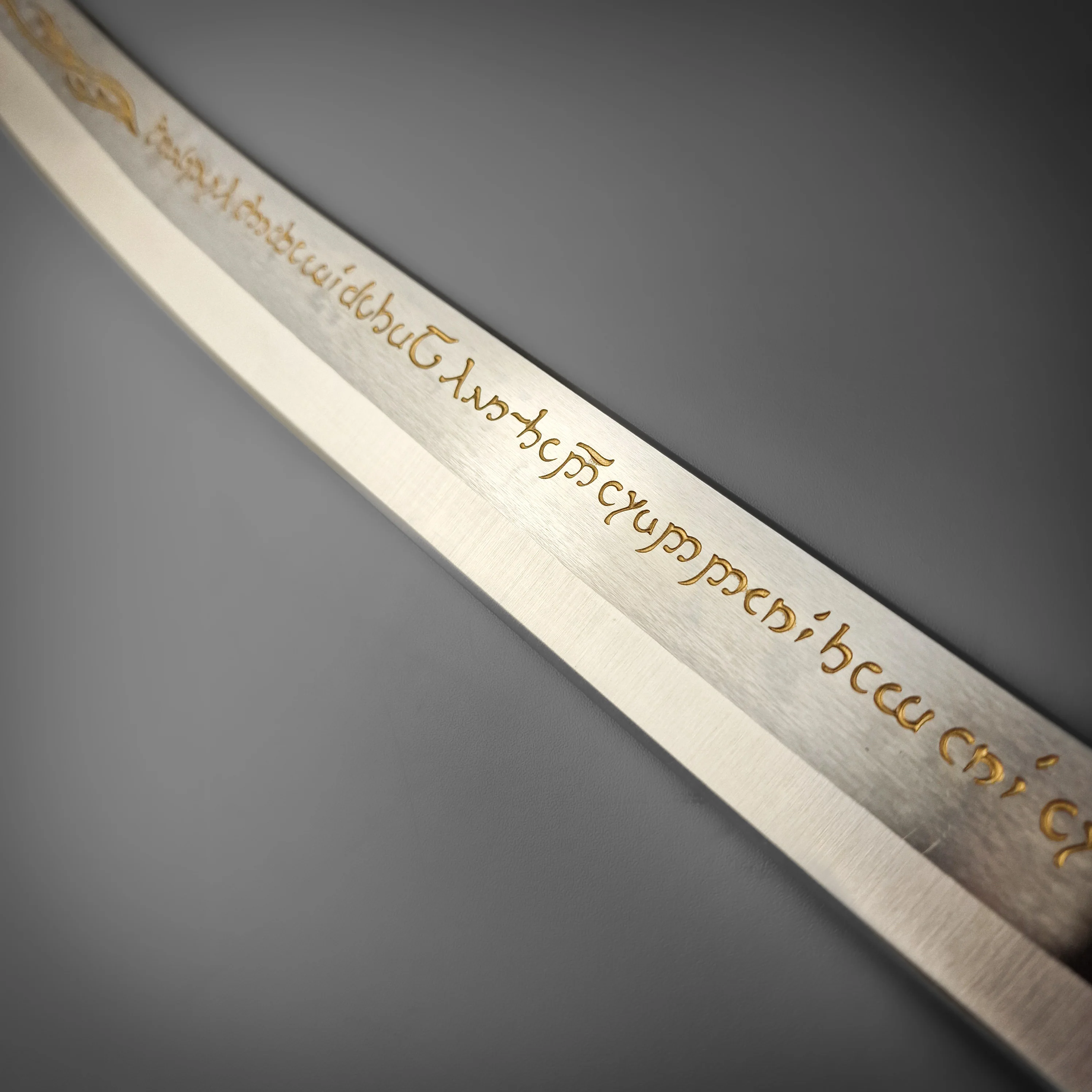 Arwen's Hadhafang Sword - The Lord of the Rings - Image 3