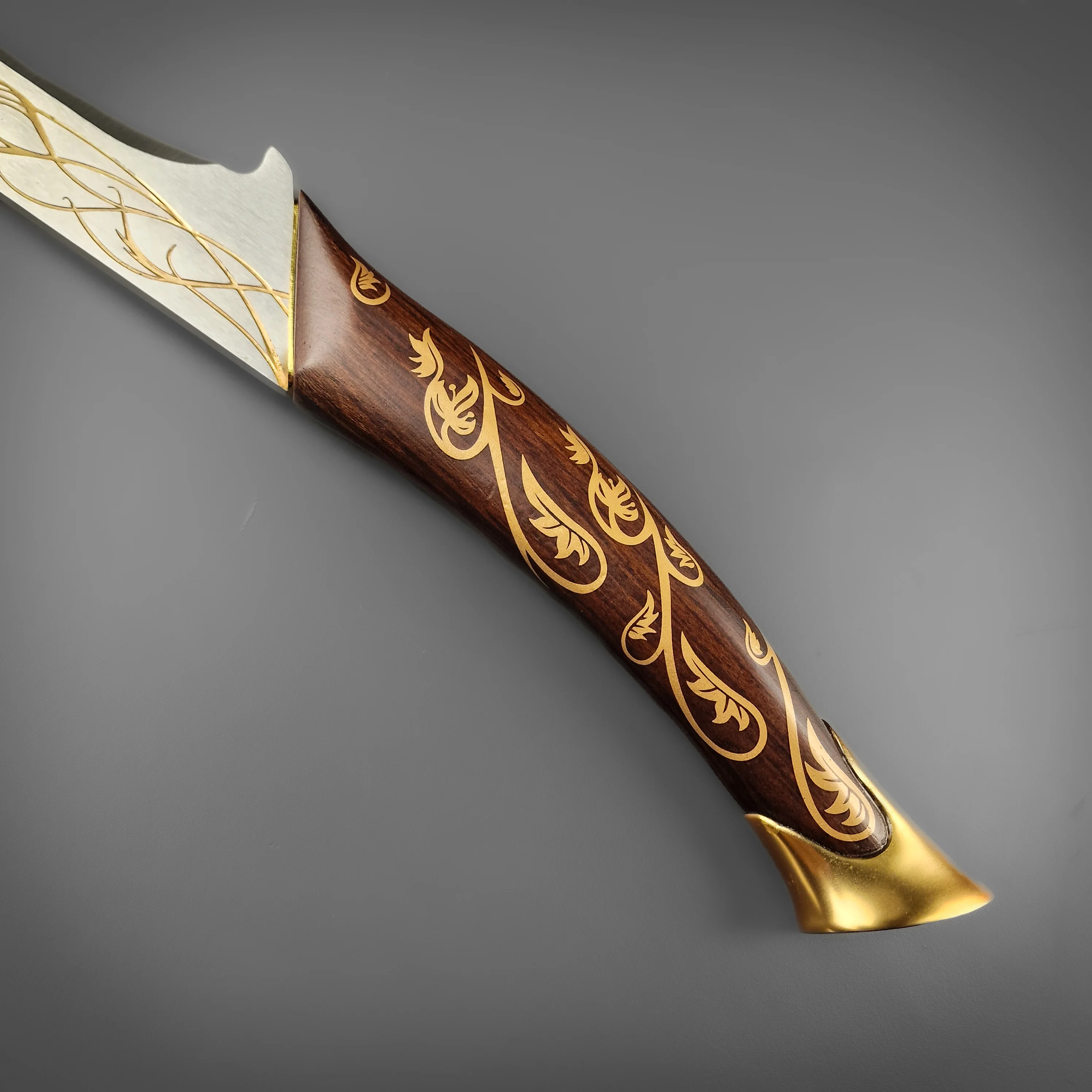 Arwen's Hadhafang Sword - The Lord of the Rings - Image 4