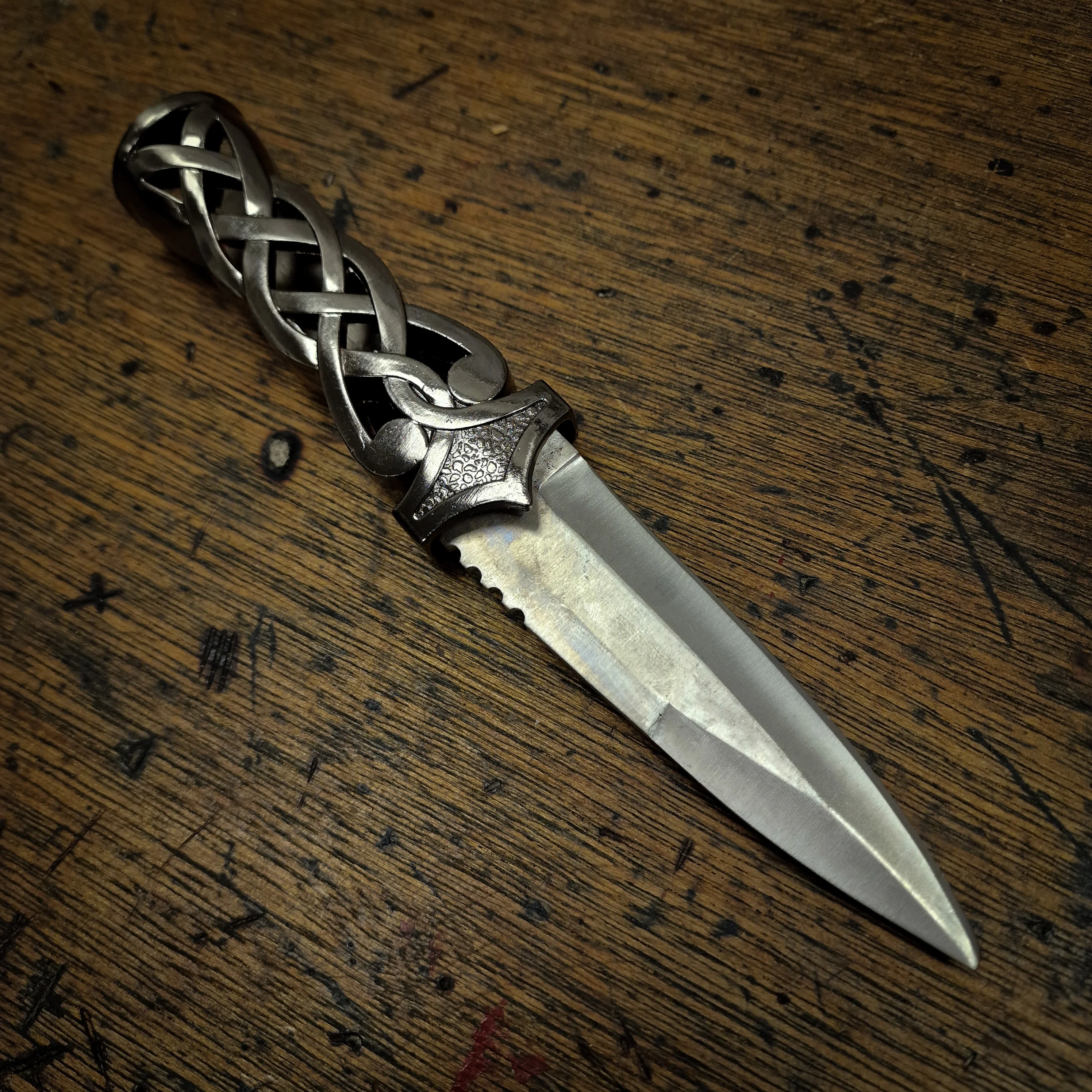 Celtic Knotwork Dagger - Seconds - Image 3