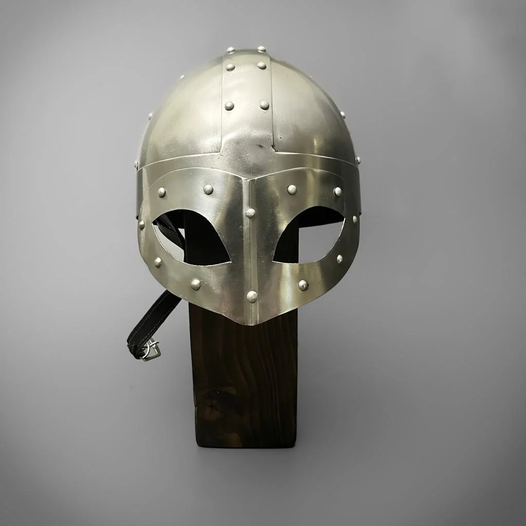 Gjermundbu Helmet - Trollkors - Image 4