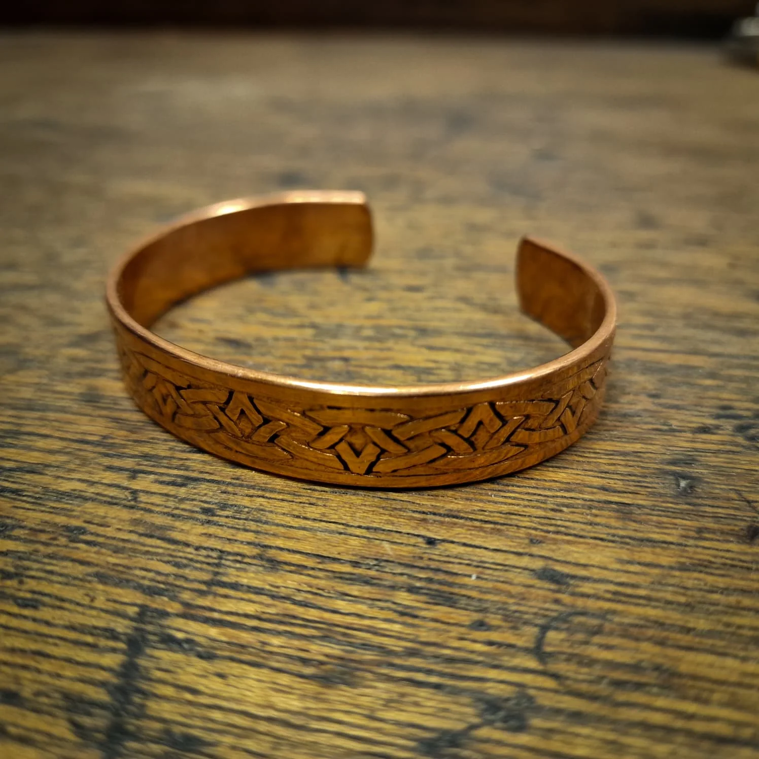 Knotwork Copper Cuff - Line End - Image 2