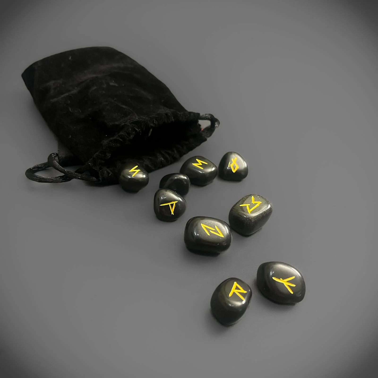 Obsidian Rune Set