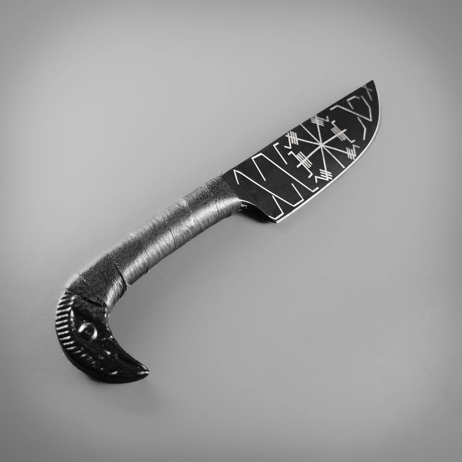 Raven Knife - Helm Of Awe - Image 4