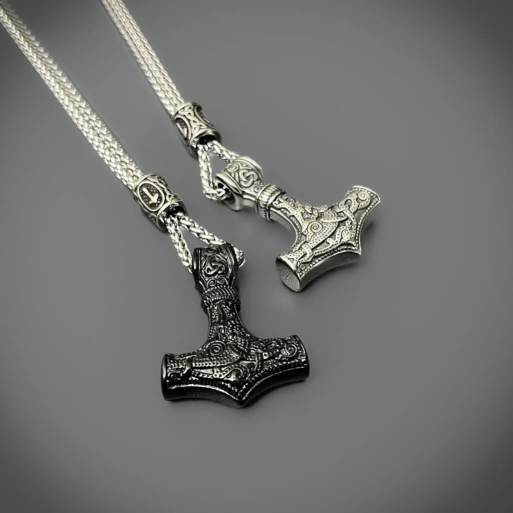 Runed Mjolnir Pendant - Image 2